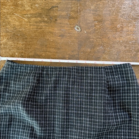 All that Jazz Black and White Grid Pencil Skirt - Picture 5 of 5